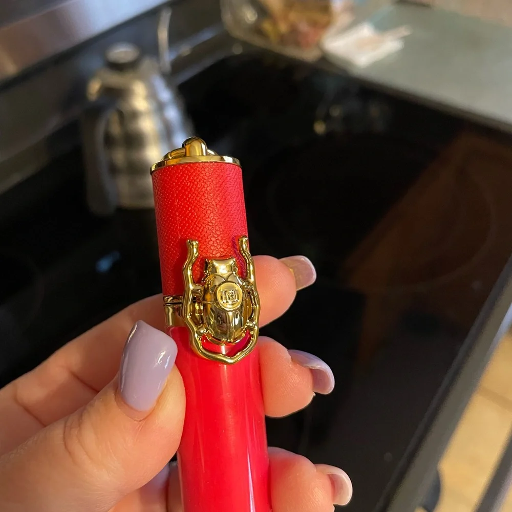 Carolina Herrera Liquid Lip Vinyl - Picture 7 of 9